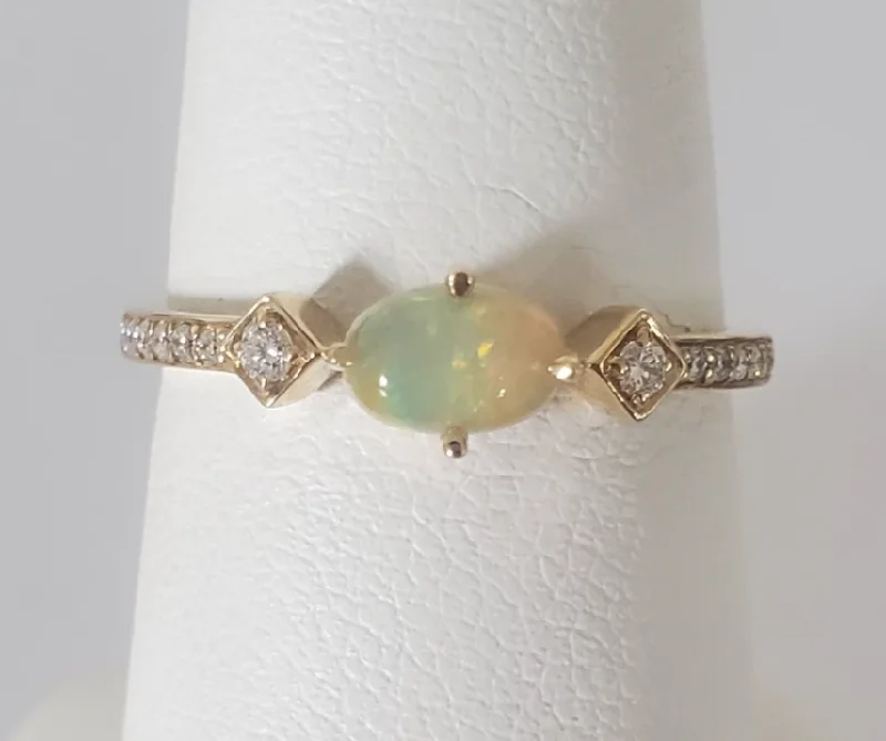 14kt Yellow Gold Opal and Diamond Ring