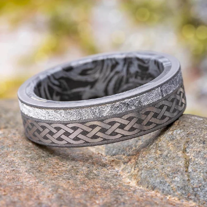 Celtic Men's Wedding Ring with Mokume Sleeve