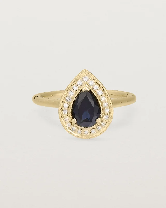 Aurie Halo Ring | Australian Sapphire & Diamonds